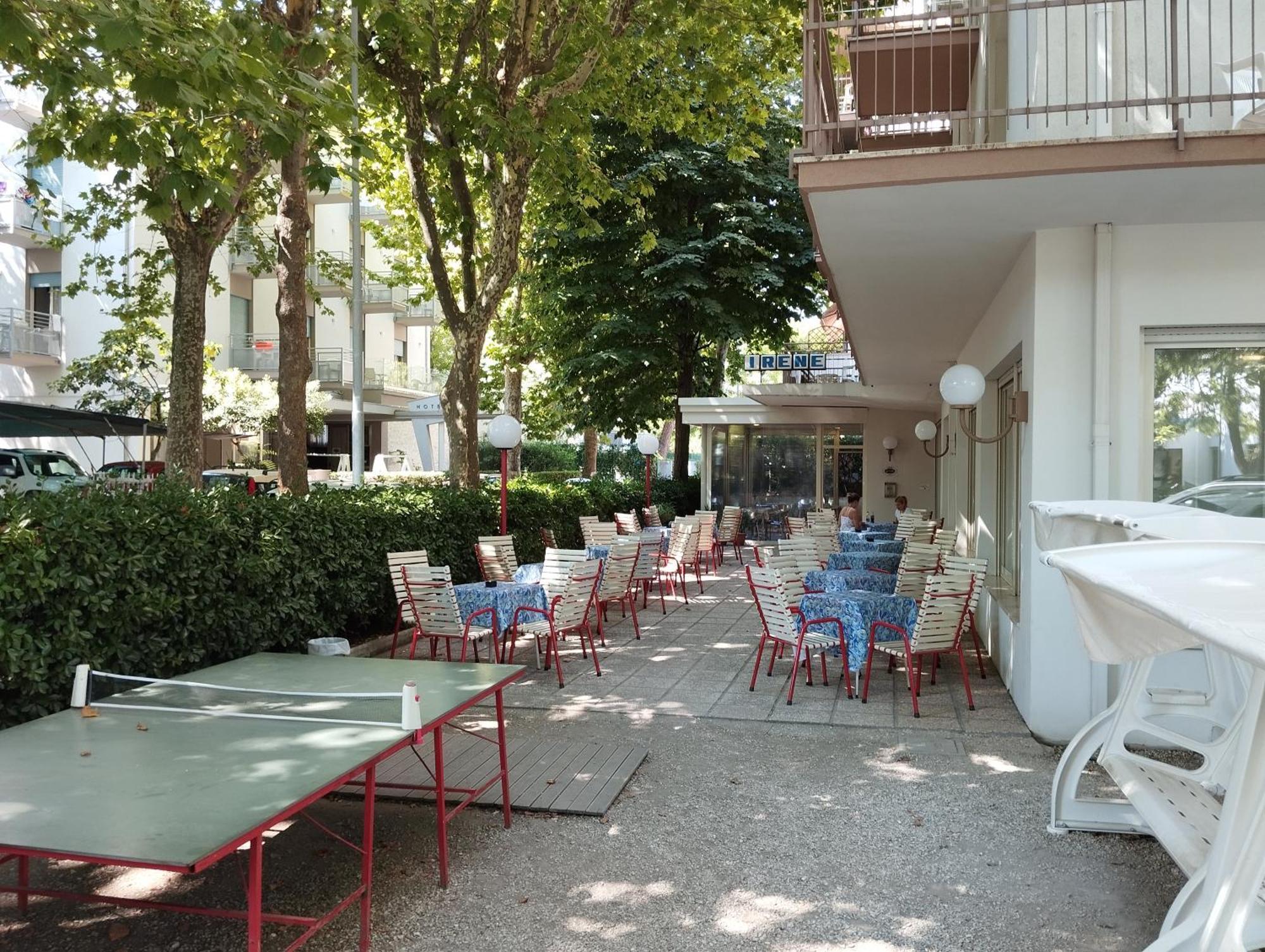 Hotel Irene Riccione Exteriör bild