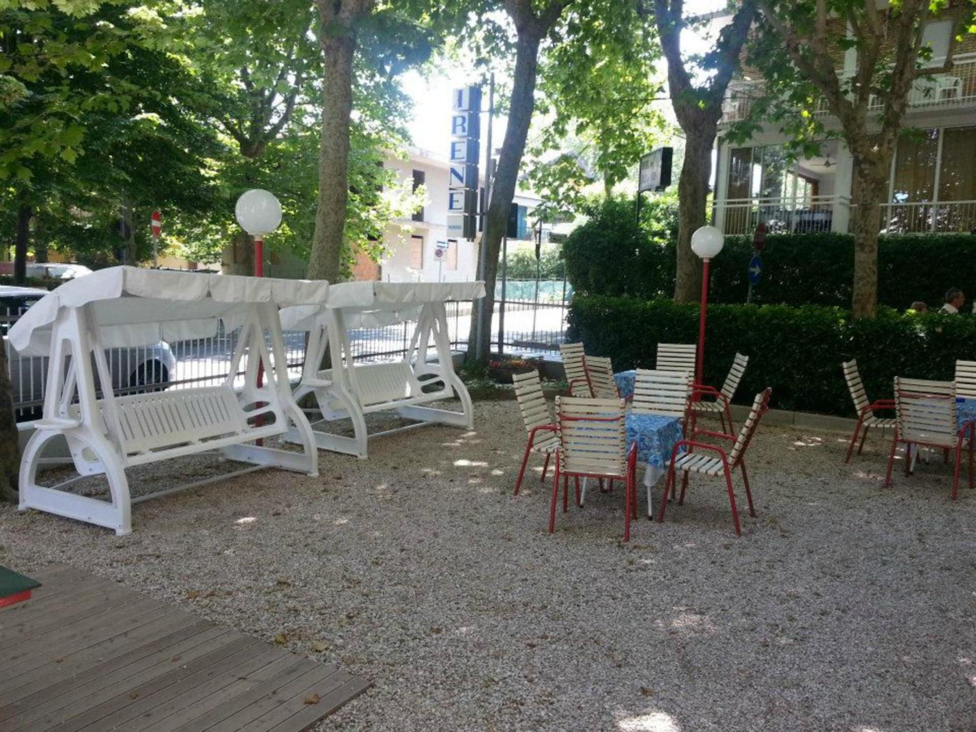 Hotel Irene Riccione Exteriör bild
