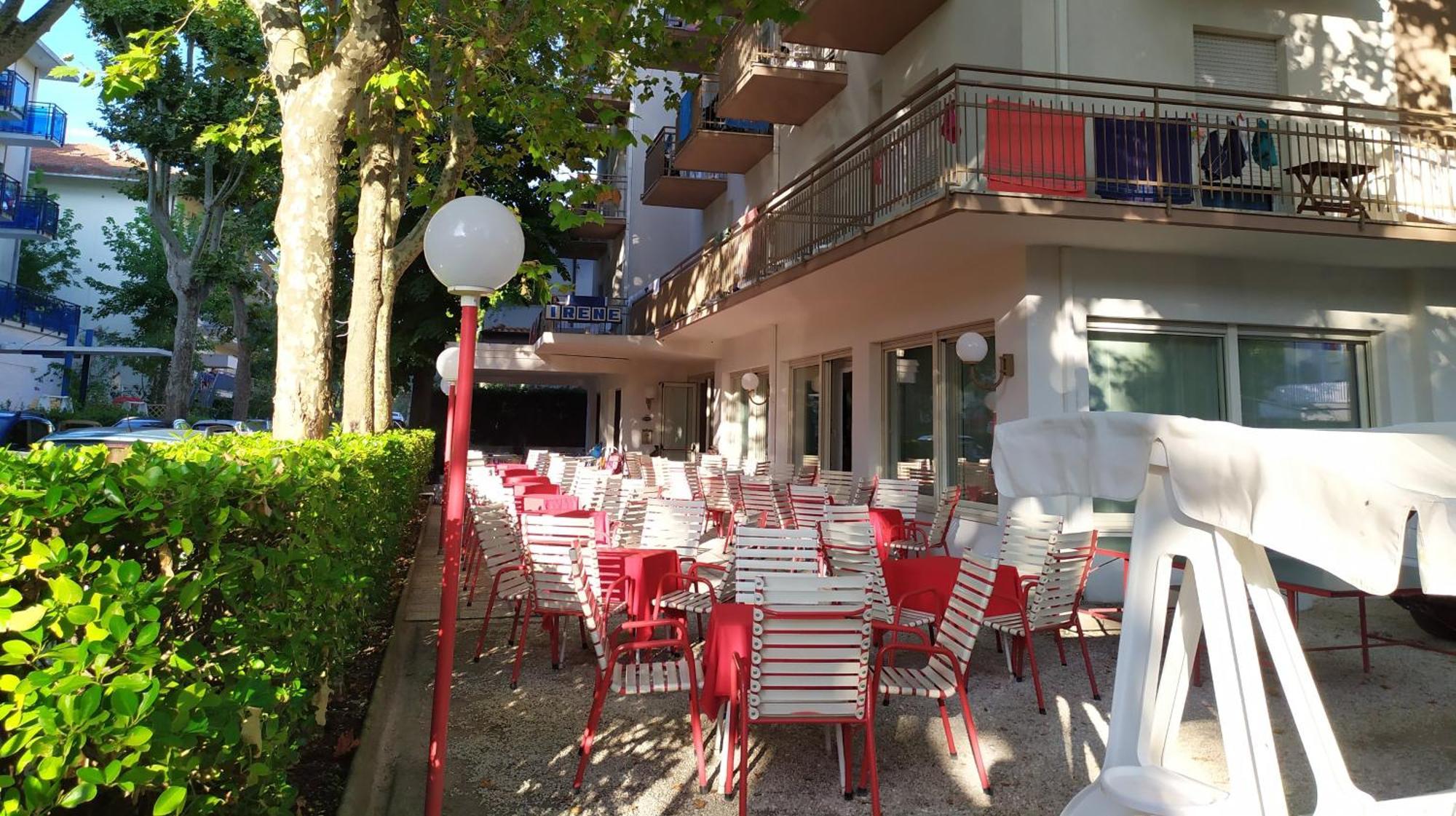 Hotel Irene Riccione Exteriör bild